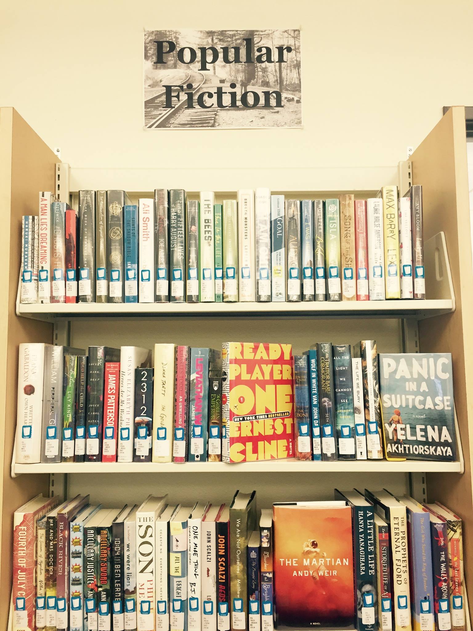 Popular Fiction book shelves